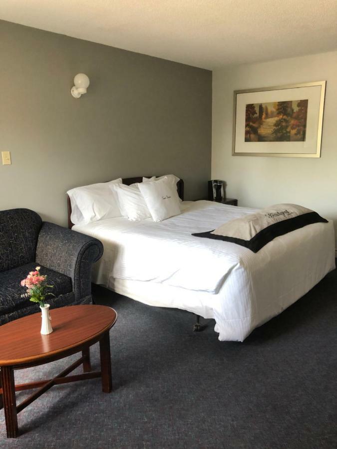 Good Night Inn Port Colborne Bagian luar foto